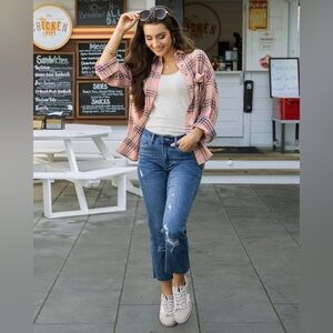 2-$30 or 1-$20 Grace & Lace Mel’s Fave Straight Leg Cropped Distressed jeans